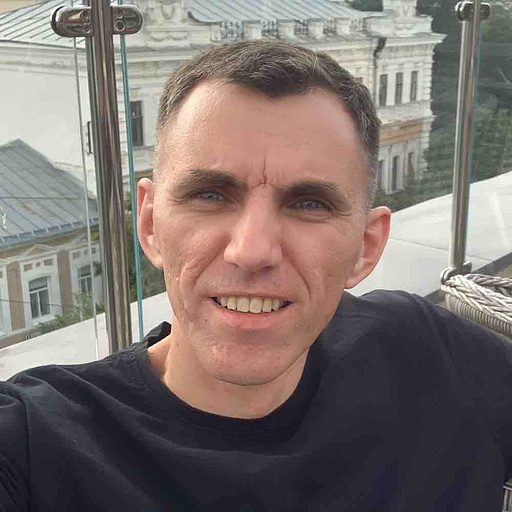 Гладков Максим